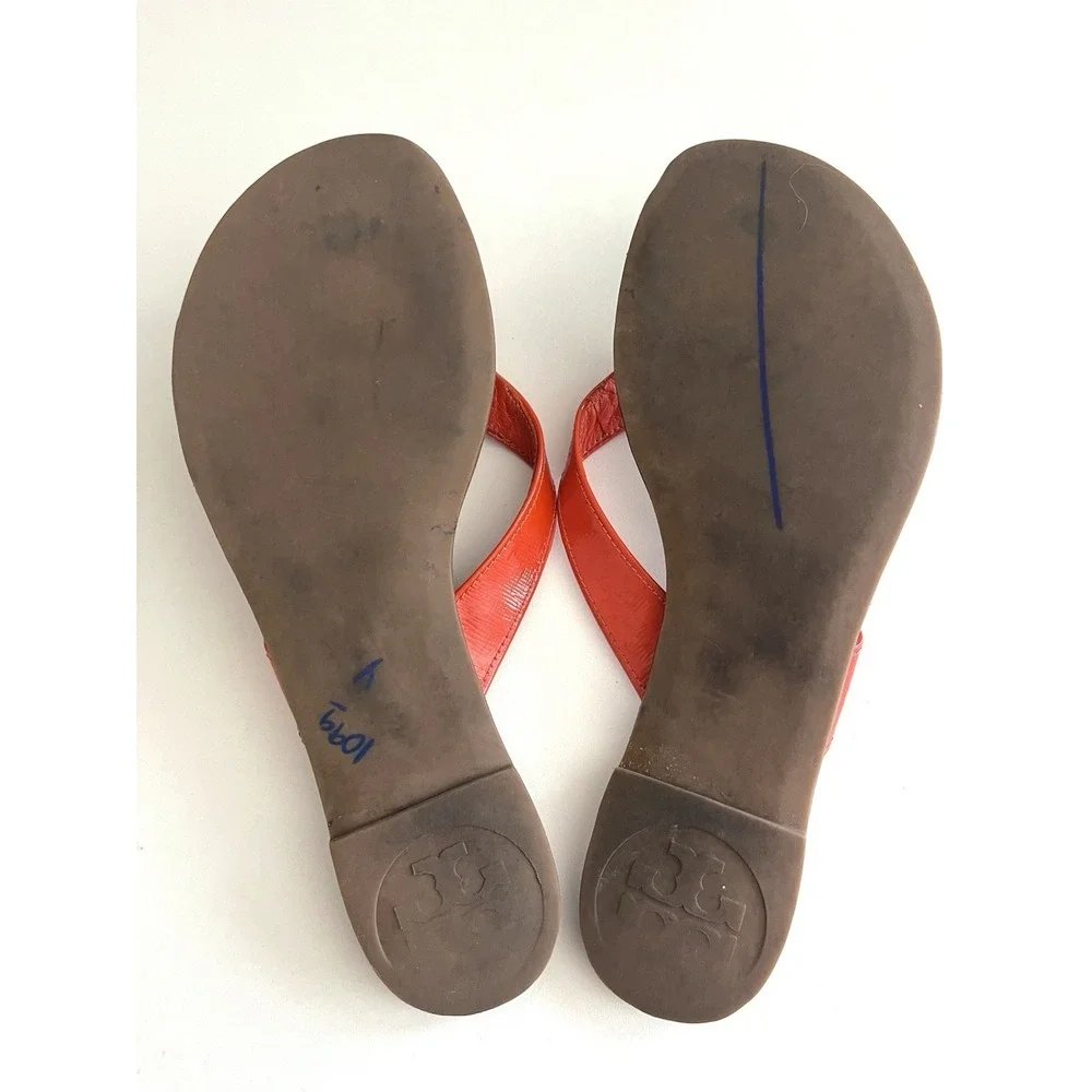 Tory Burch Thora Sandal Flip Flops Patent leather Logo Sz 6 Coastal Resort Prep